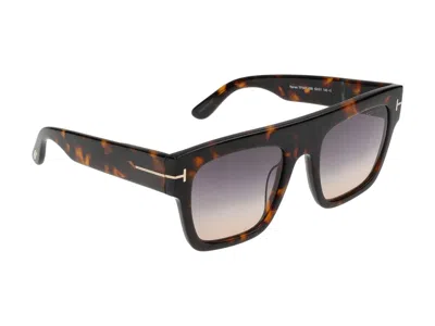 Shop Tom Ford Sunglasses In Dark Havana/smoke Grad