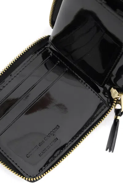 Shop Comme Des Garçons Comme Des Garcons Wallet Zip Around Patent Leather Wallet With Zipper In 黑色的