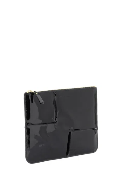Comme Des Garçons Wallet  Zip Around Patent Leather Wallet With Zipper In 黑色的