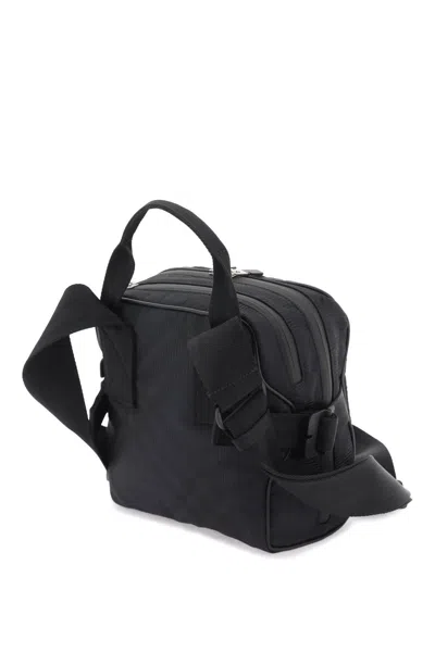 Shop Burberry "jacquard Check In Shoulder Bag In 黑色的