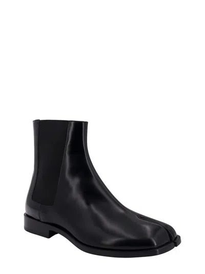 Shop Maison Margiela Tabi In Black