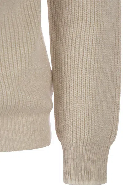 Shop Peserico Crew-neck Sweater In Wool And Cashmere In Beige