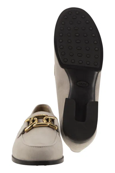 Shop Tod's Moccasin In Nubuck With Metal Chain In Grey