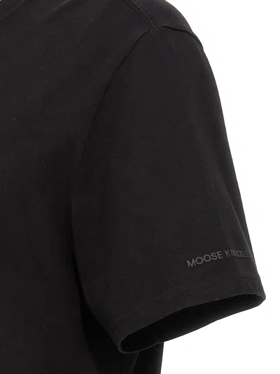 Shop Moose Knuckles Maurice T-shirt Black