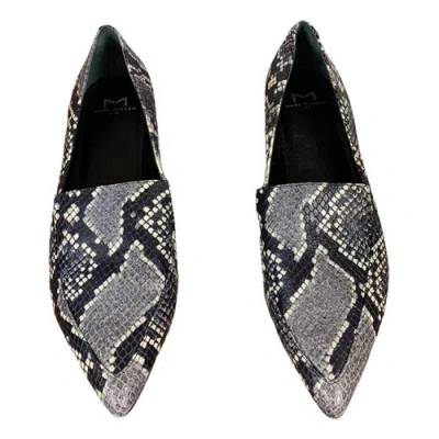 Pre-owned Marc Fisher Leather Flats In Multicolour