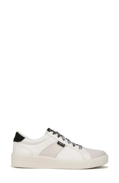 Ryka Viv Classic Low Top Sneaker In White Black