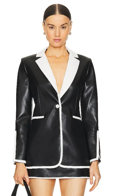 Shop Alice And Olivia Breann Faux Leather Blazer In 黑色&米白