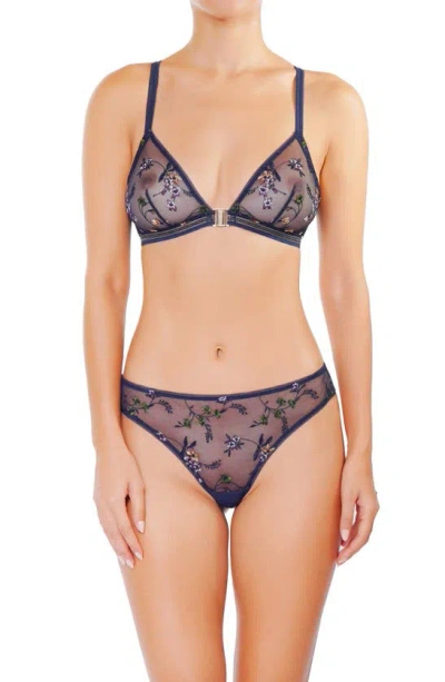 Huit Insouciante Embroidered Mesh Bra In Marine