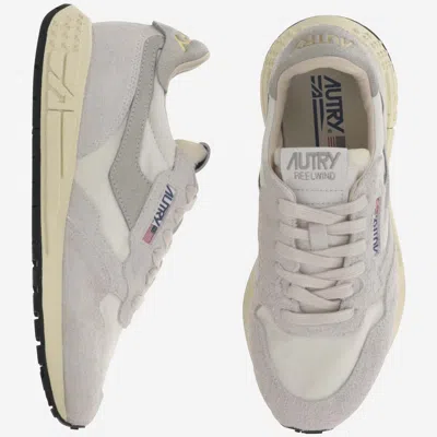 Shop Autry Reelwind Sneakers In Bianco/nero