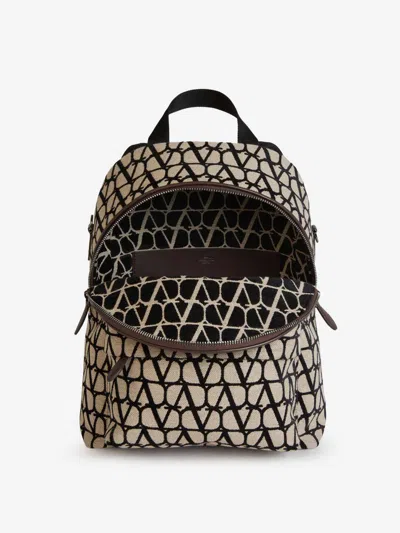 Shop Valentino Garavani Toile Iconographe Backpack In Beix