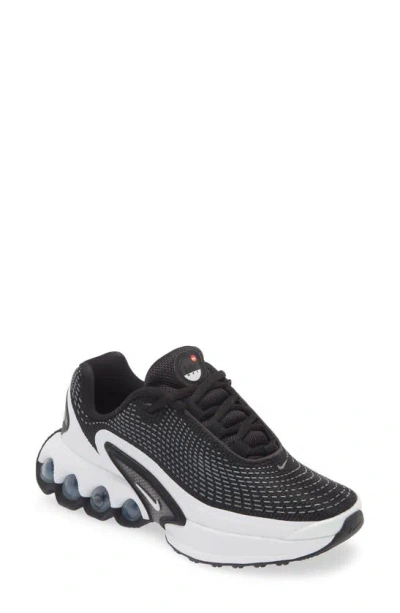 Nike Air Max Dn Sneaker In Black/ White/ Grey/ Anthracite