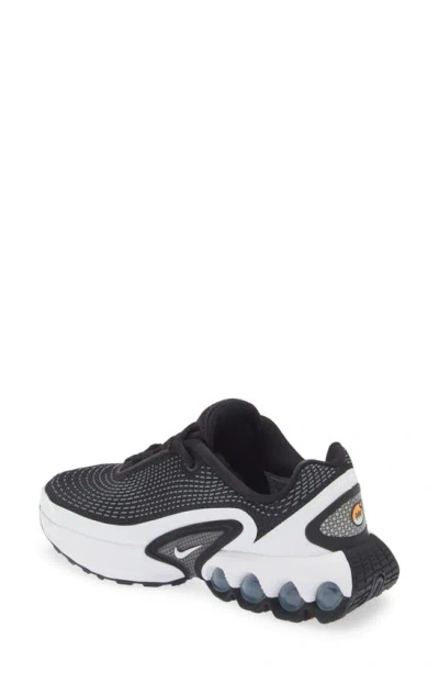 Nike Air Max Dn Sneaker In Black/ White/ Grey/ Anthracite