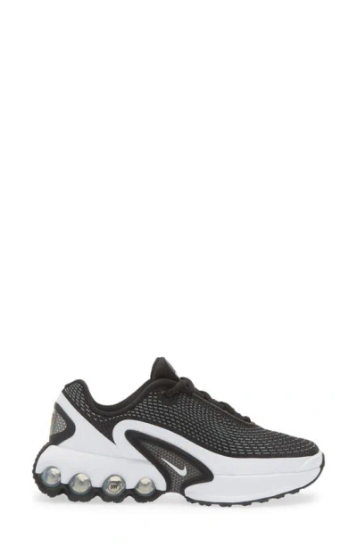 Nike Air Max Dn Sneaker In Black/ White/ Grey/ Anthracite