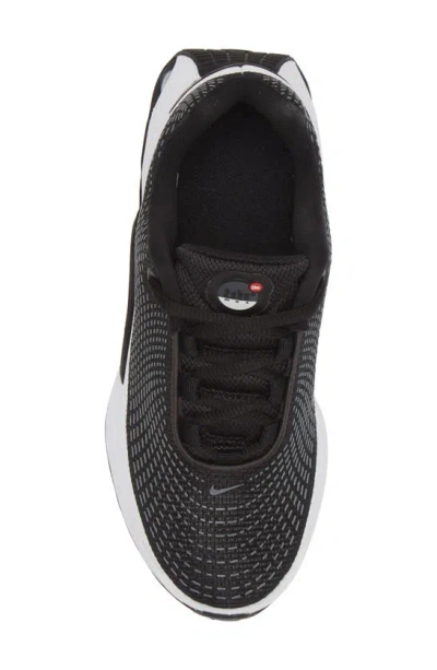 Nike Air Max Dn Sneaker In Black/ White/ Grey/ Anthracite