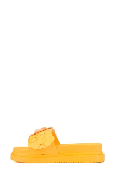 New York And Company Camilia Flower Strap Platform Slide Sandal In Orange Sorbet
