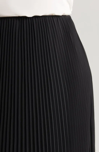 Alex Evenings Pleated Maxi Skirt In Black