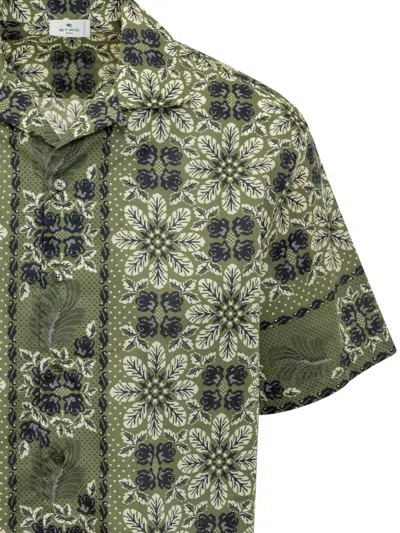 Shop Etro Bowling Shirt With Floral Foliage Print In St Fdo Verde