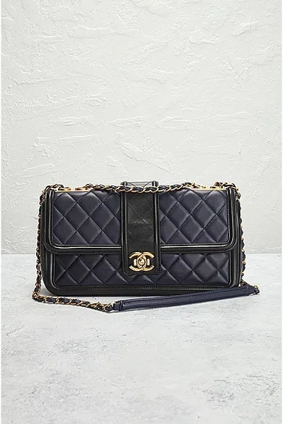 Pre-owned Chanel Quilted Single Flap Shoulder Bag In Navy