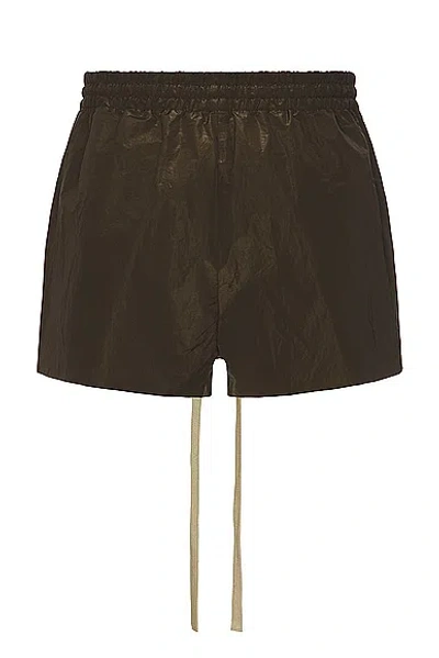 Fear Of God Wrinkled Polyester Running Short In Mocha