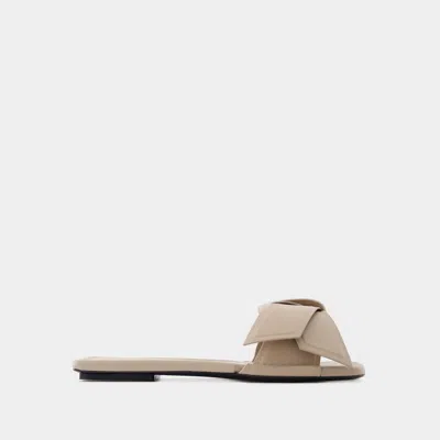 Shop Acne Studios Musubi Sandals -  - Leather - Beige