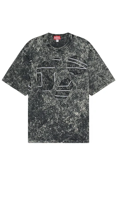Shop Diesel Boxt Peel Oval T-shirt In Deep & Black