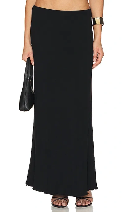 Shop Indah Iris Solid Seamless Maxi Skirt In 黑色