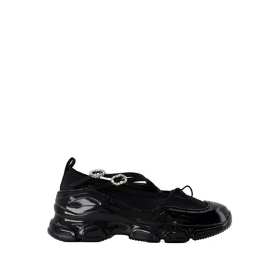 Shop Simone Rocha Classic Criss Cross Tracker Sneakers - Pvc - Black