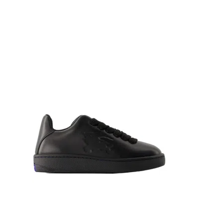 Shop Burberry Lf Box Sneakers - Leather - Black