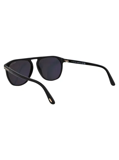 Shop Tom Ford Jasper-02 Sunglasses In 01a Nero Lucido / Fumo