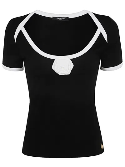 Shop Balmain Ss Rose Detail Open Collar T-shirt In Eei Eei Noir Creme