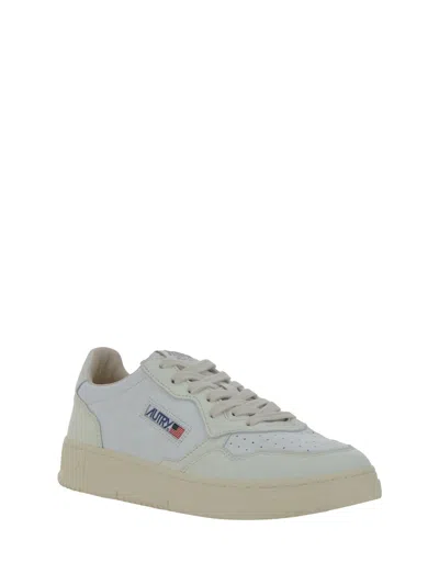 Shop Autry Medalist Low Sneakers In Wht/wht