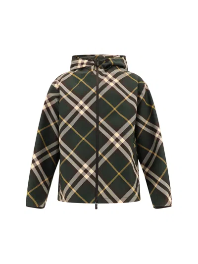Shop Burberry Sp24 Hooded Jacket In Ivy Ip Check