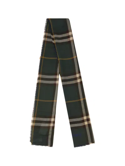 Shop Burberry Vintage-check Frayed-edge Scarf In Ivy