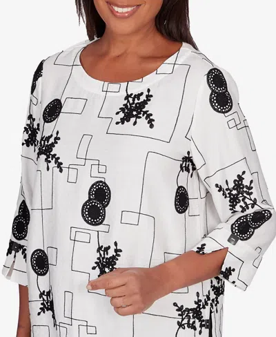 Shop Alfred Dunner Petite Opposites Attract Black White Geometric Top In Multi