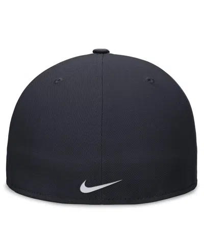 Shop Nike Men's  Navy New York Yankees Evergreen Performance Fitted Hat