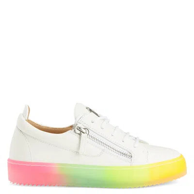Giuseppe Zanotti Gail Low-top Sneakers In White