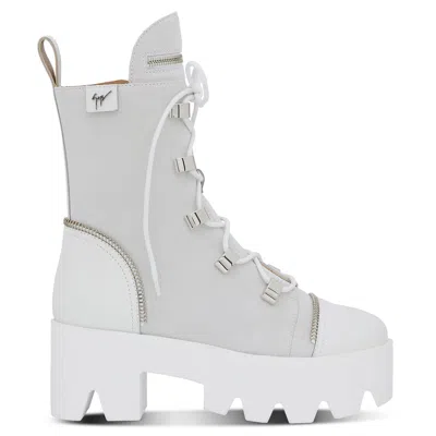 Giuseppe Zanotti Juliett Leather Ankle Boots In White