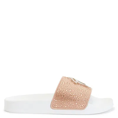 Shop Giuseppe Zanotti Brett In Pink