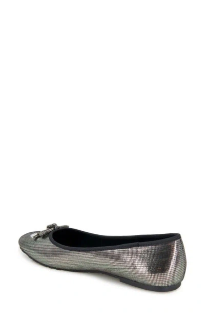 Reaction Kenneth Cole Elstree Bow Flat In Pewter Sequin Stretch