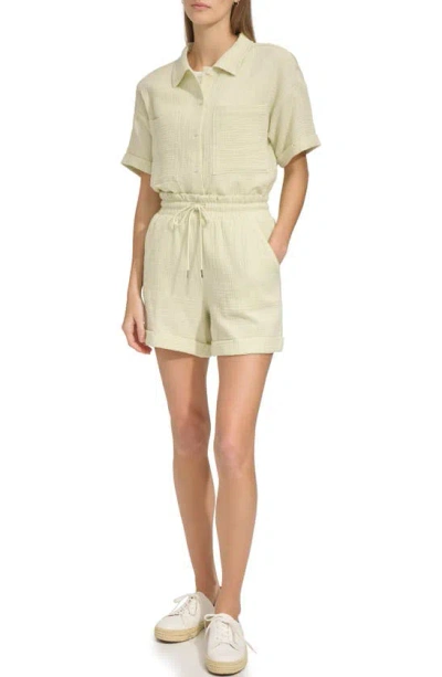 Shop Andrew Marc Sport Pull-on Gauze Shorts In Alo Wash