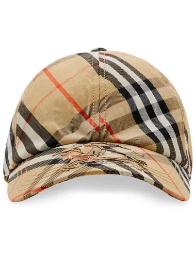 Shop Burberry Berretto Da Baseball In Misto Cotone Check In Beige