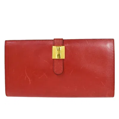 Shop Hermes Saumur Diane Leather Wallet () In Red