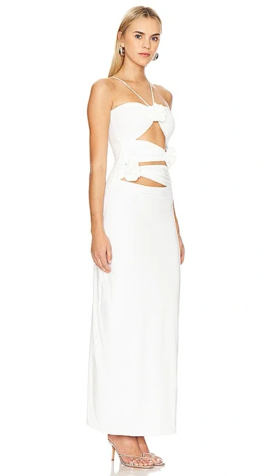 Maygel Coronel Veranera Dress In White