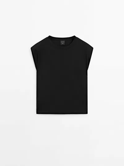 Shop Massimo Dutti Cotton T-shirt With Padded Shoulder Details In Black