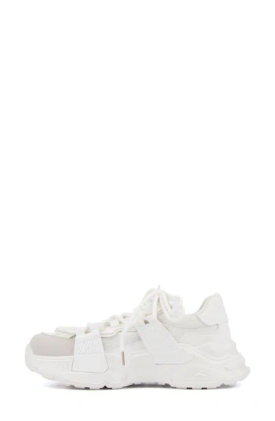 Olivia Miller Love Story Sneaker In White