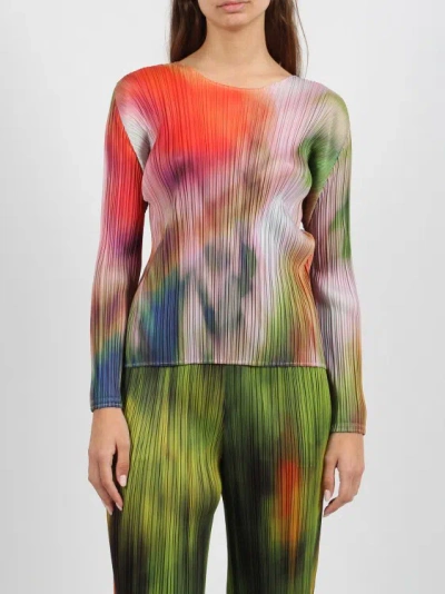 Shop Issey Miyake Turnip & Spinach Top In Multicolor