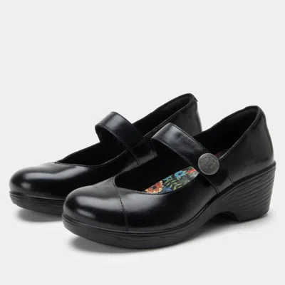Shop Alegria Women's Sofi Shoe In Noir In Black