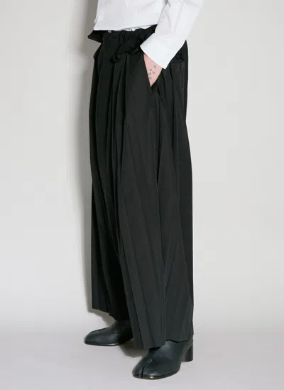 Shop Yohji Yamamoto Sarouel Pleated Pants In Black