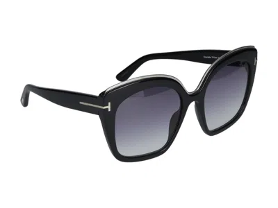 Shop Tom Ford Sunglasses In Glossy Black/smoke Grad