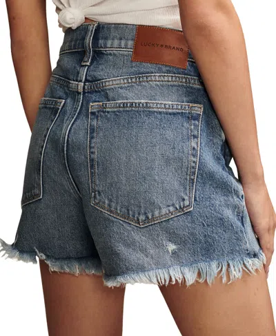 Shop Lucky Brand Women's High Rise Frayed-hem Denim Mom Shorts In Sail Away